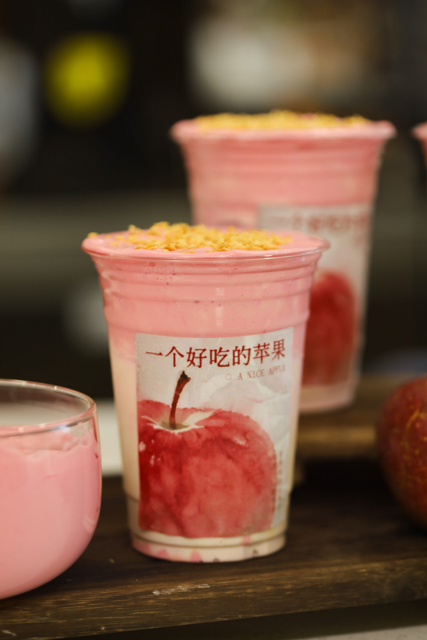 茉莉大白毫-满杯粉苹果布蕾